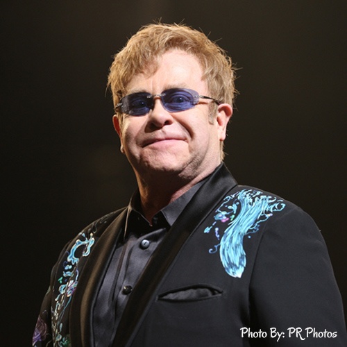 Elton John Streaming his 2000 Madison square Garden Concert Friday Afternoon